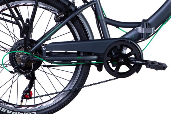 Cykelpedal och kedjesystem på modern cykel