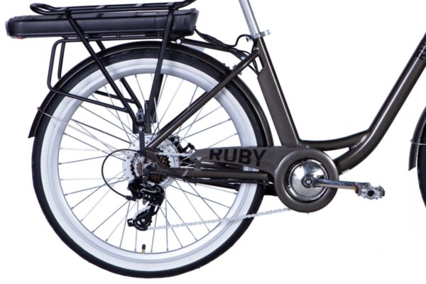 Detalj av bakre delen av en elcykel