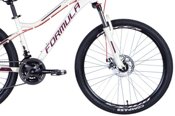 Vit mountainbike med skivbromsar