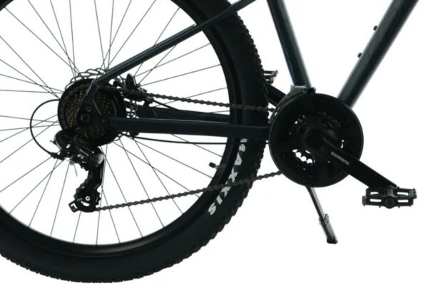 Cykelväxel och hjul på en mountainbike.