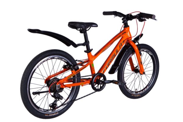 Orange mountainbike med svarta detaljer