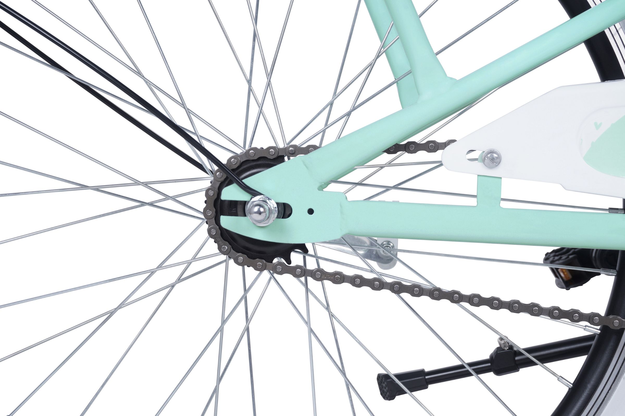 Cykelsystem med kedja och ekrar i fokus